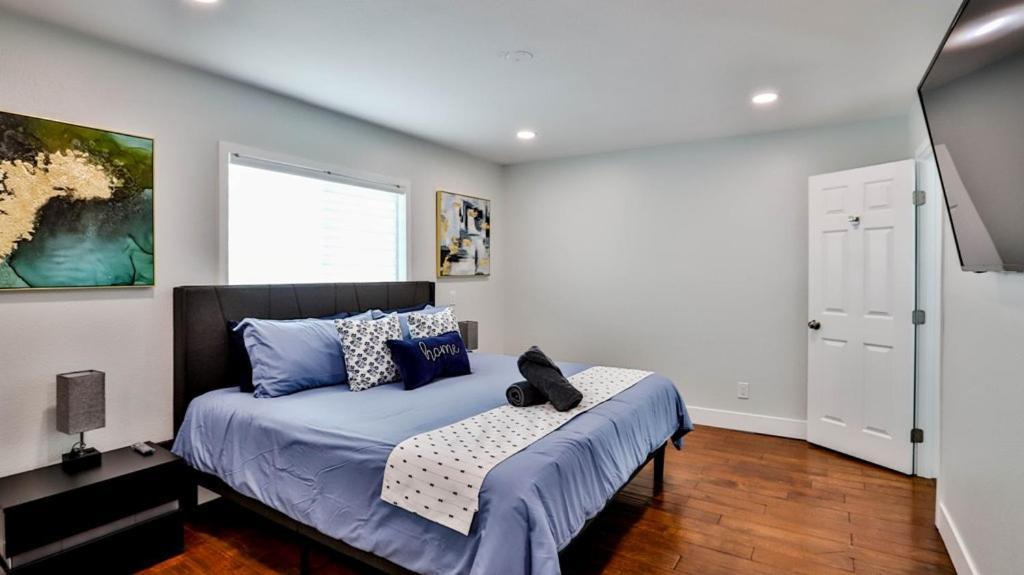 H&H Modern Lux 4Bd 1 King Suite 3 Queen Socal Disney Вестминстер Экстерьер фото