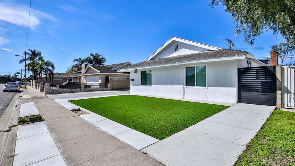 H&H Modern Lux 4Bd 1 King Suite 3 Queen Socal Disney Вестминстер Экстерьер фото